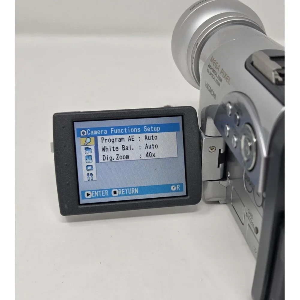 Hitachi DZ-BX35A DVD Camcorder Tested Working Bundle Remote Lenses Charger‎